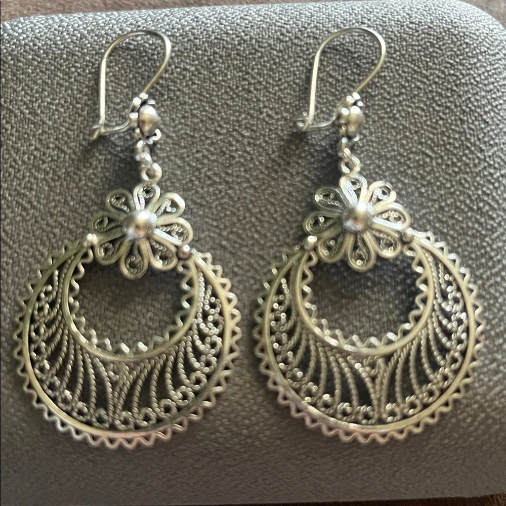 Sterling Silver Turkey Signed Filigree Crescent Moon Floral Dangle Earrings - Picture 3 of 11